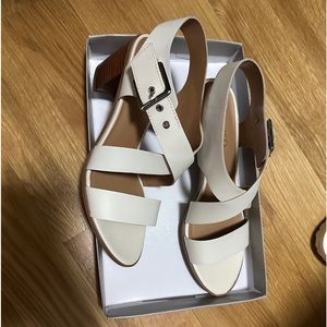 NEW with box Franco Sarto heels